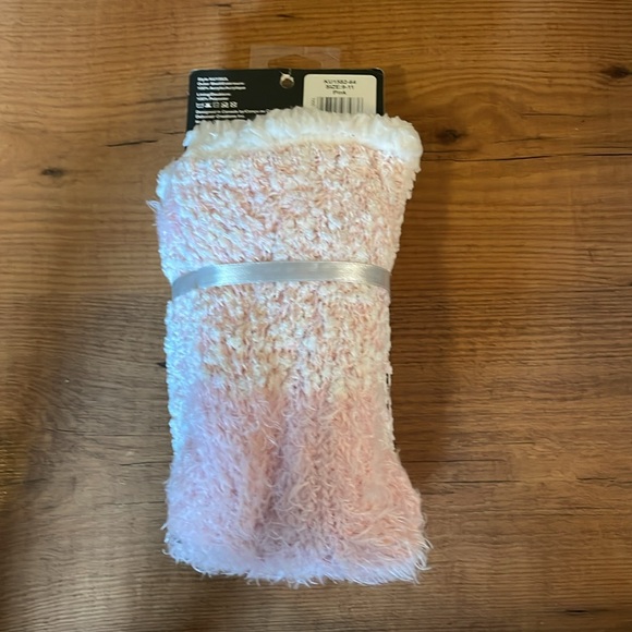 Kuschel non-slip sole pink socks. - Picture 4 of 4